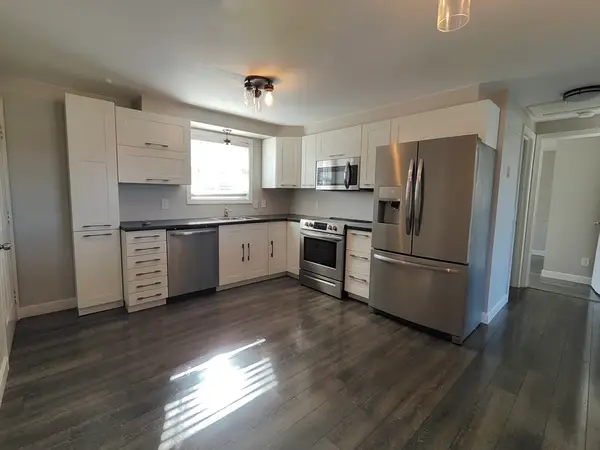 172 Perry Ave #3B, Worcester, MA 01610