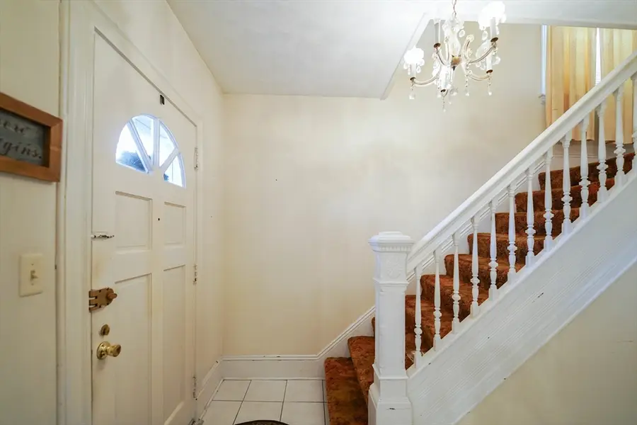 24 Thompson St, New Bedford, MA 02740 - Image #2