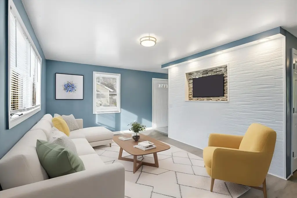 19 Emily St, Springfield, MA 01109 - Image #1