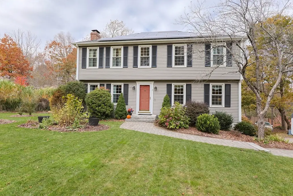 7 Hill Street, Medway, MA 02053 - Image #1