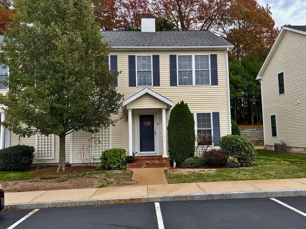 204 Center St #9, Pembroke, MA 02359