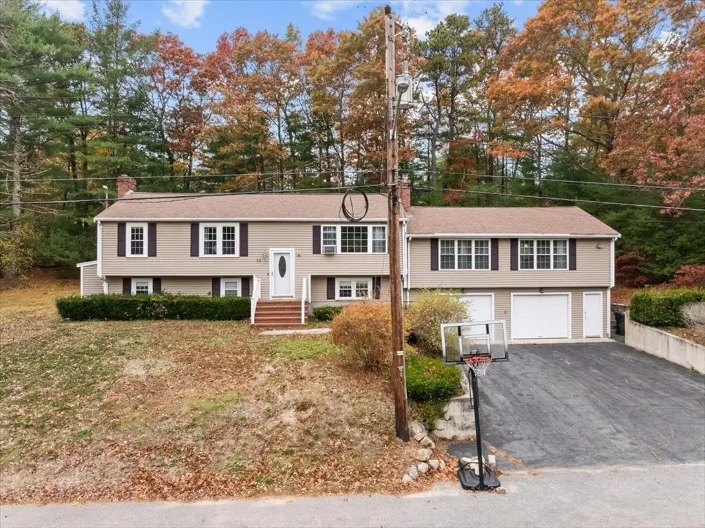 34 Surrey Drive, Plymouth, MA 02360 - Image #1