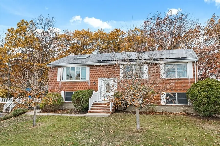 25 Murdoch Rd, Stoneham, MA 02180 - Image #3