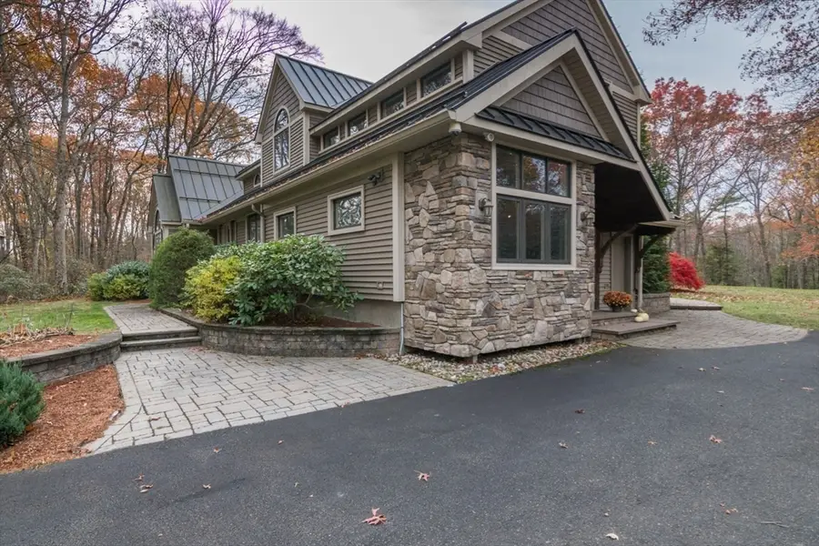 29 Rattle Hill Rd, Southampton, MA 01073 - Image #3