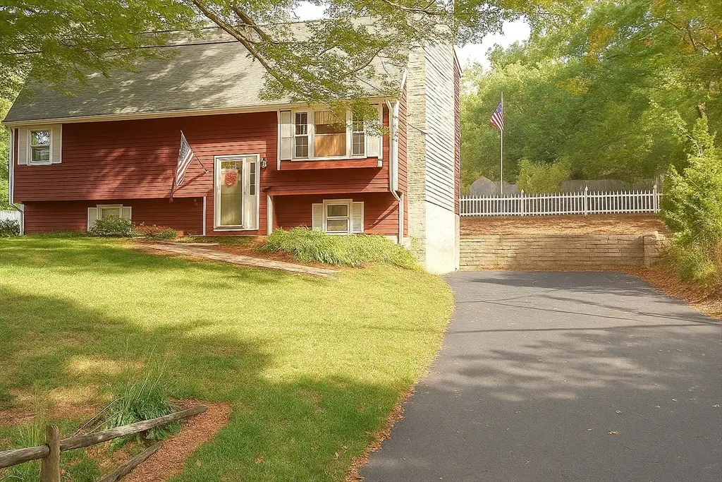 37 Elmwood Street, Auburn, MA 01501 - Image #1