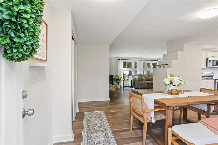 10 Parlee Road, Chelmsford, MA 01824 - Image #3