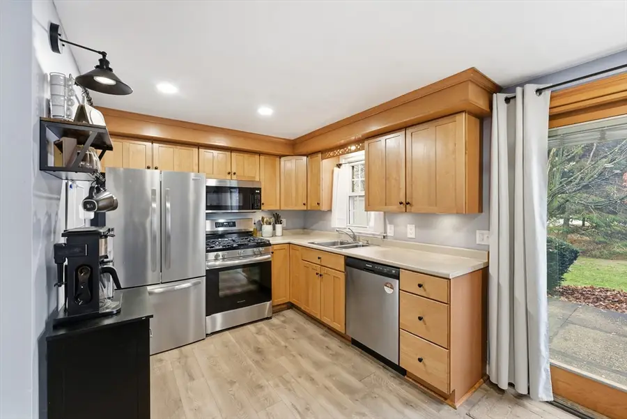 72 Plantation Drive #72, Agawam, MA 01001 - Image #2