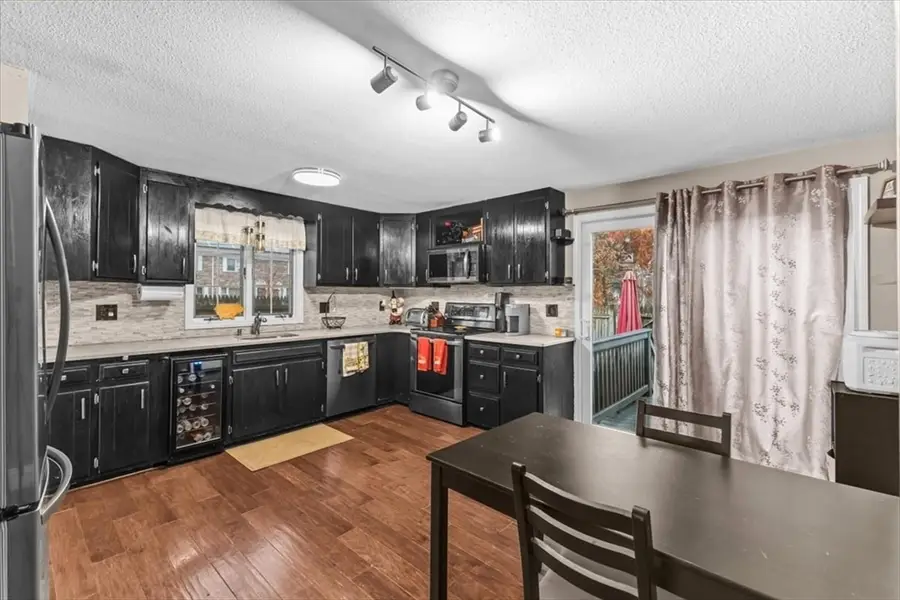 1 Robins St #1, East Bridgewater, MA 02333 - Image #3