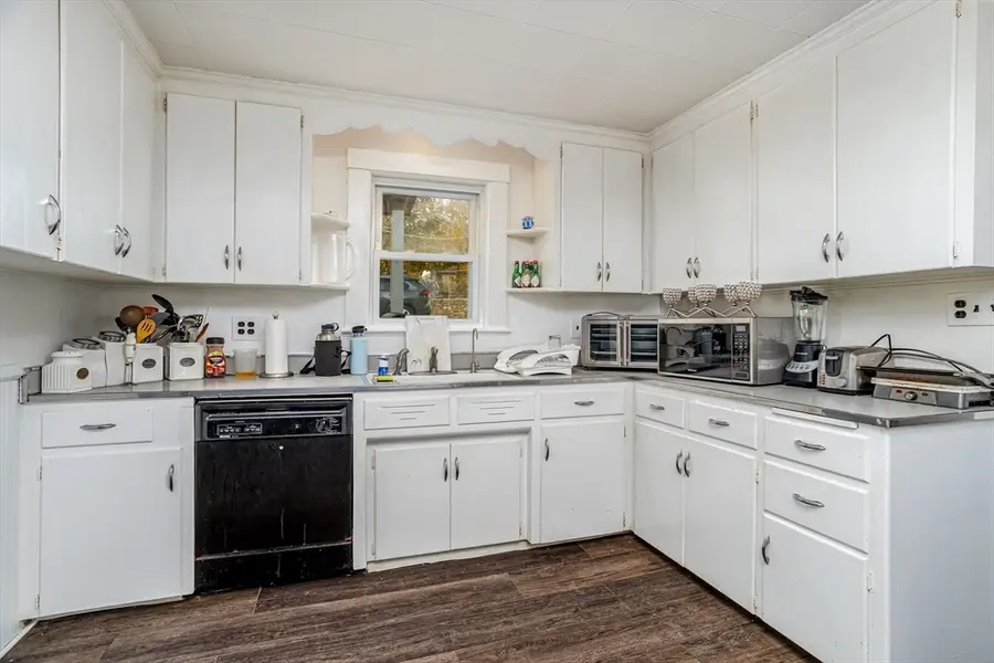 130 Purchase St, Milford, MA 01757 - Image #3