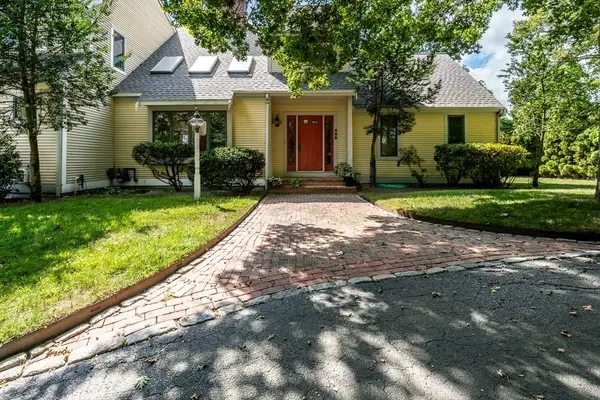 498 Elliott Road, Barnstable, MA 02632