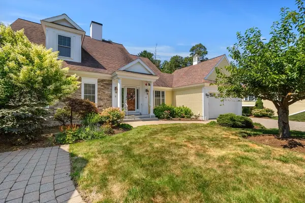 4 English Commons #4, Topsfield, MA 01983