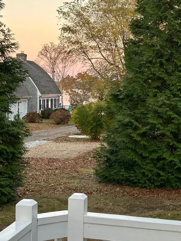 13 Converse Rd, Marion, MA 02738 - Image #3