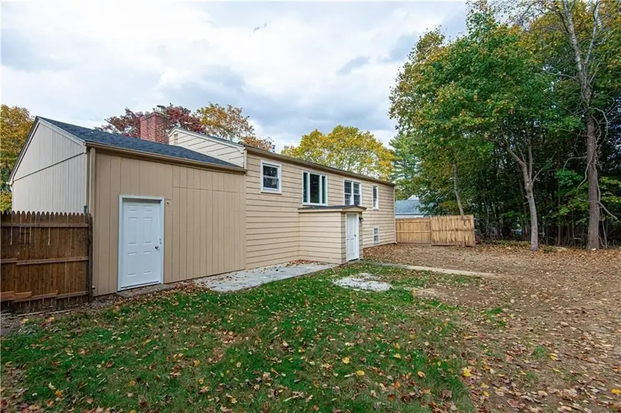 20 Maplewood Drive, Coventry, RI 02816 - Image #2