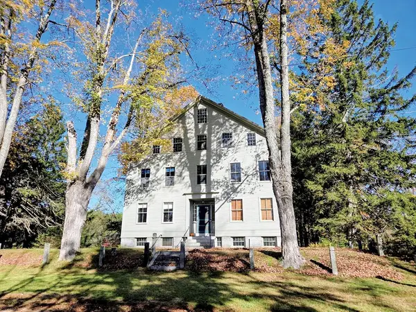 78 Shaker Rd, Harvard, MA 01451