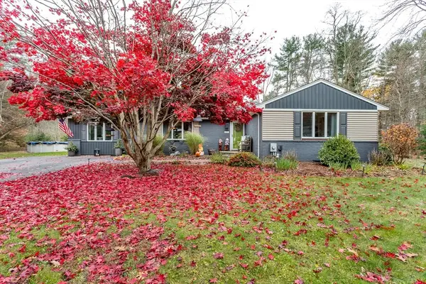 151 Stearns Ave, Mansfield, MA 02048