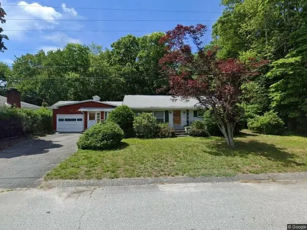 20 Faulkner St, Westport, MA 02790