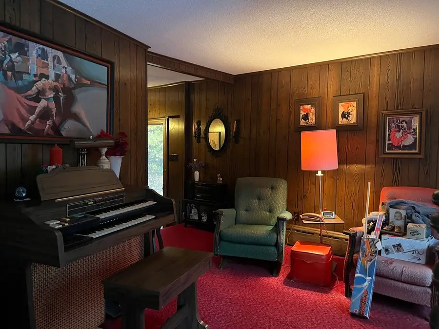 20 Faulkner St, Westport, MA 02790 - Image #2