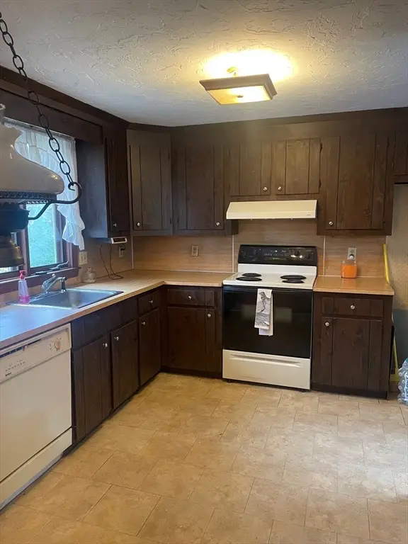 105 Clay Pond Rd., Bourne, MA 02532 - Image #3