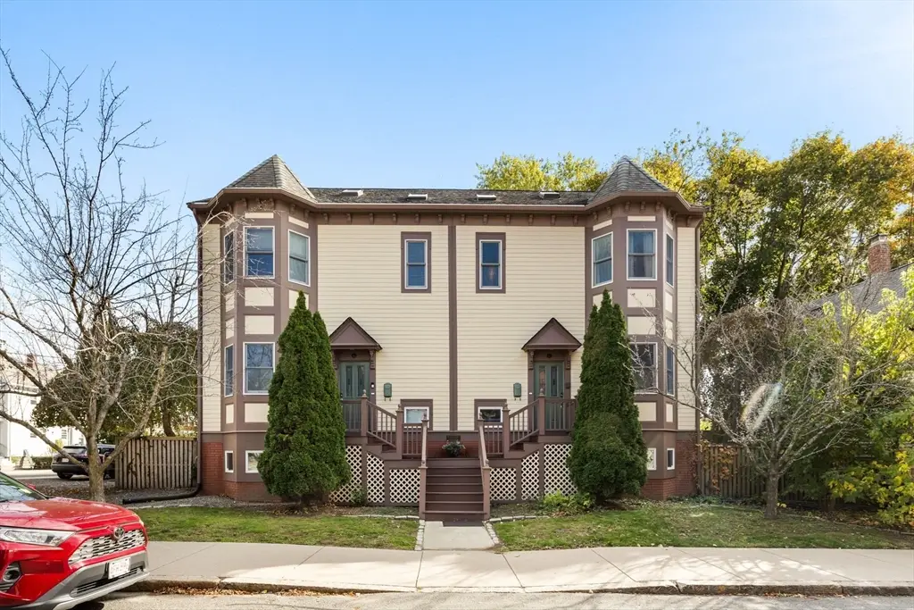 70 Victoria St #70, Somerville, MA 02144 - Image #1