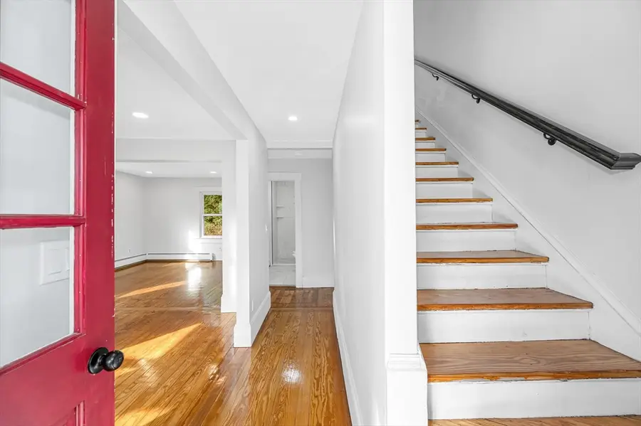 6 Coolidge St, Westford, MA 01886 - Image #2