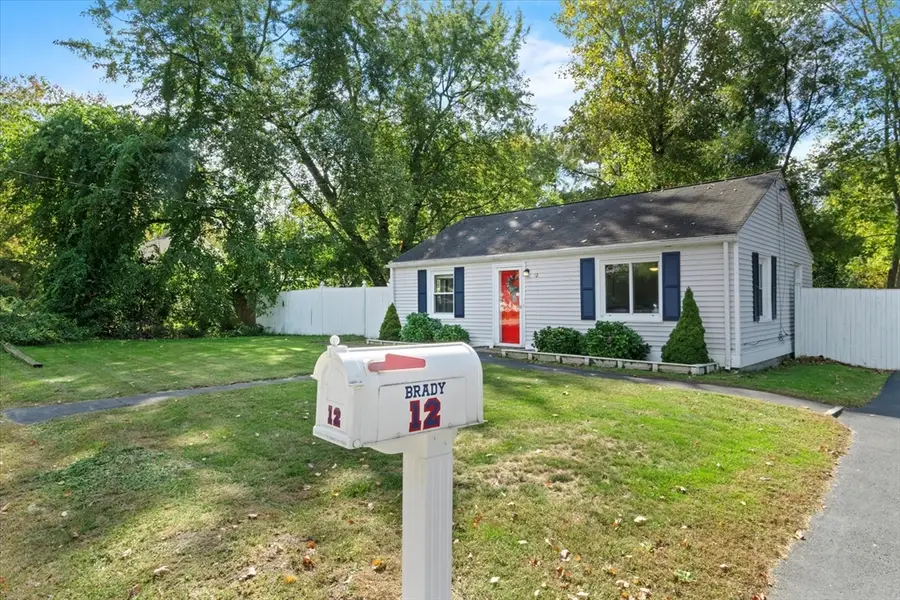 12 Hillcrest Rd, Tewksbury, MA 01876 - Image #2
