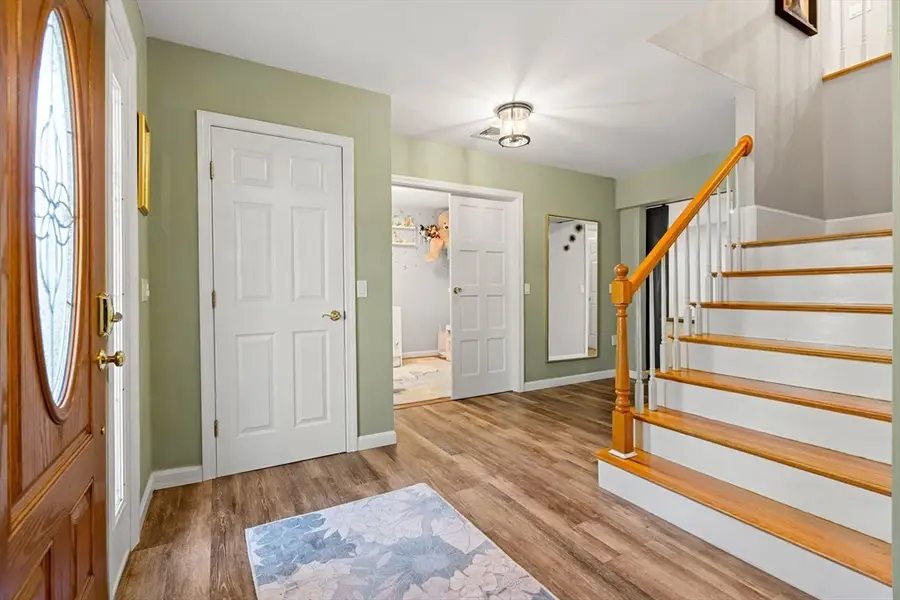 28 Baldwin Avenue, Melrose, MA 02176 - Image #2