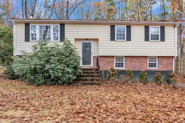 8 Whalen, Hopkinton, MA 01748