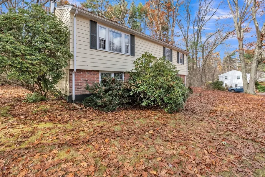 8 Whalen, Hopkinton, MA 01748 - Image #2