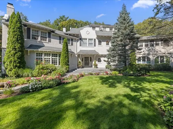 142 Crafts Road, Brookline, MA 02467