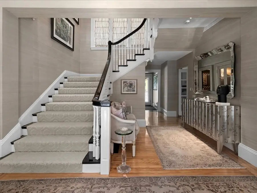 142 Crafts Road, Brookline, MA 02467 - Image #2