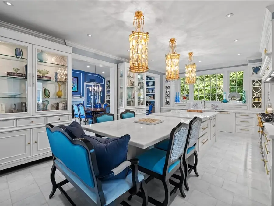 142 Crafts Road, Brookline, MA 02467 - Image #3