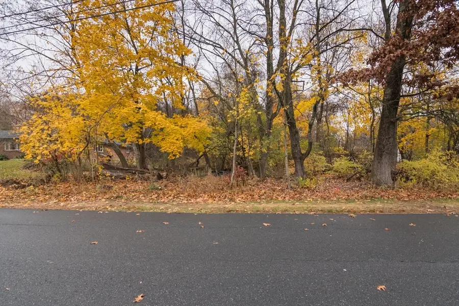 6V Melikian Dr, Wilbraham, MA 01095 - Image #3