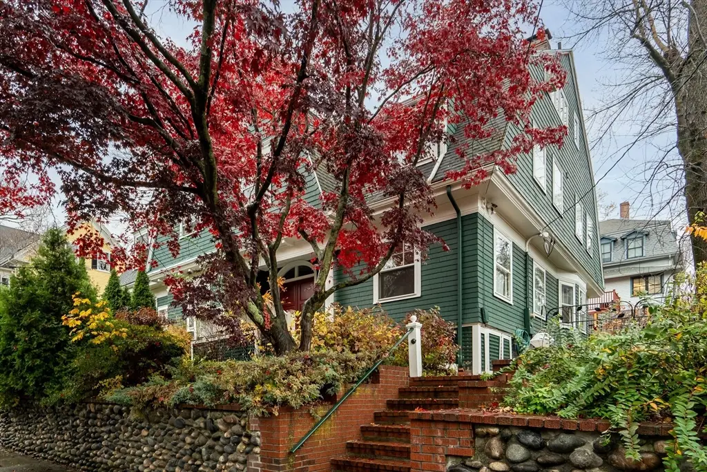 86 Avon Hill St, Cambridge, MA 02140 - Image #1