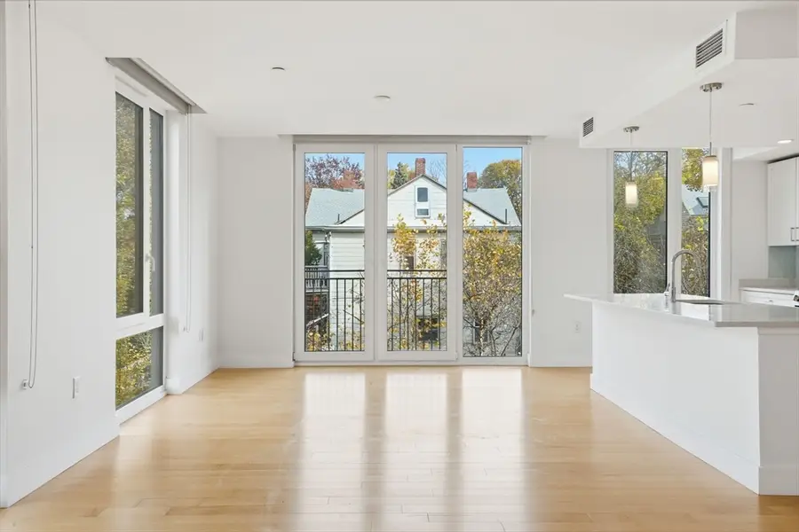 7 Beech St #211, Cambridge, MA 02140 - Image #3