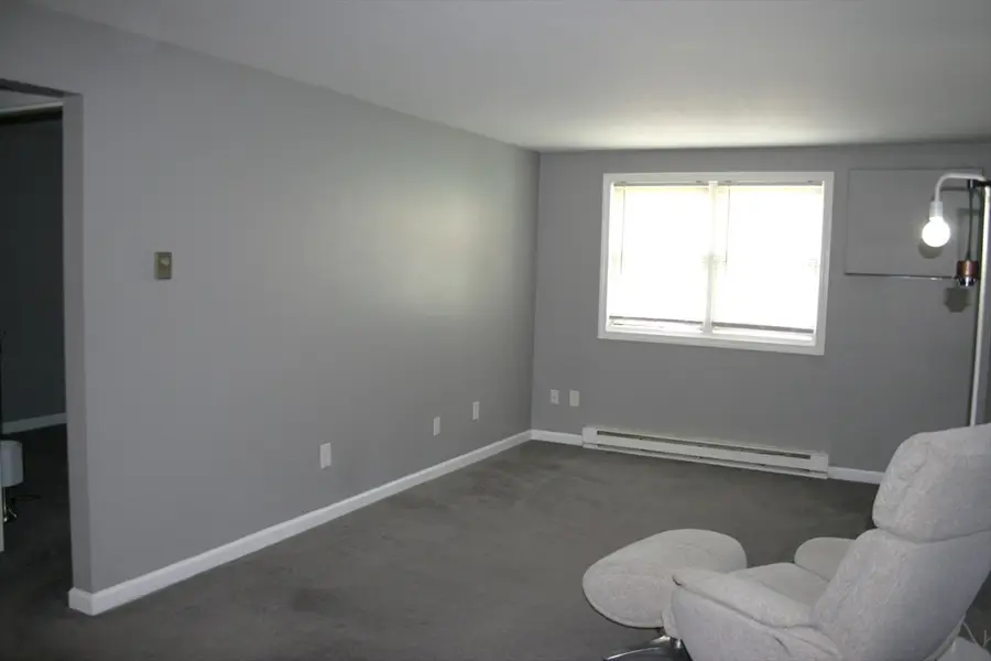 1304 Elm Street #4c, West Springfield, MA 01089 - Image #3