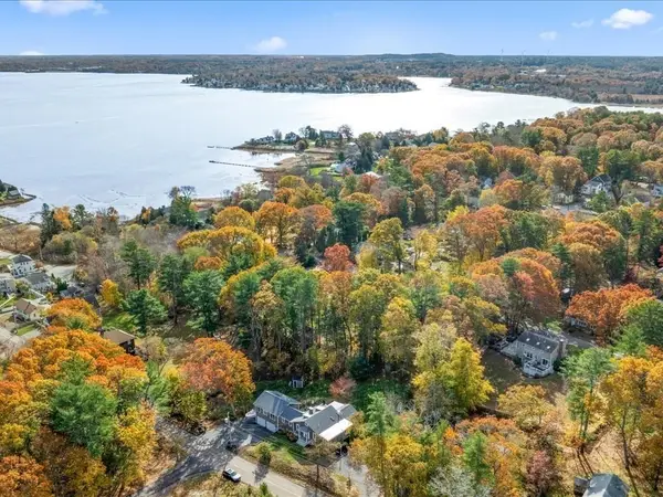 44 Soule Ave, Duxbury, MA 02332