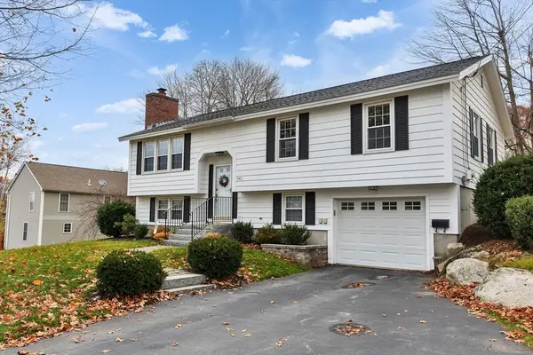 541 Pickering Street, Manchester, NH 03104