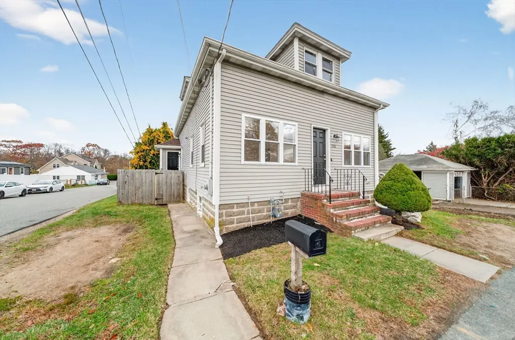 228 Dickinson St, Fall River, MA 02721 - Image #1