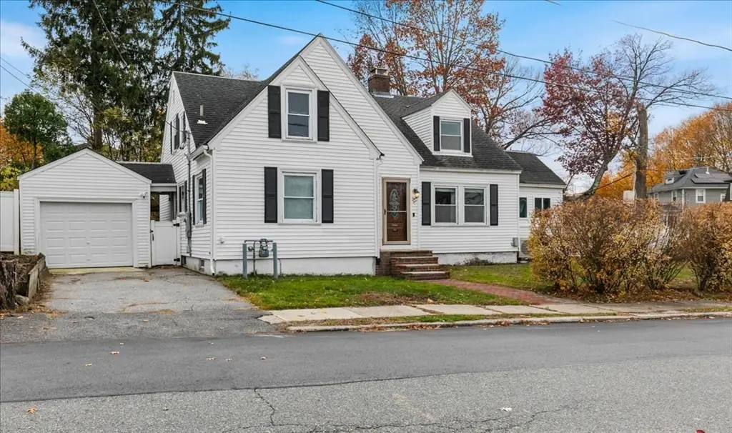 35 Hardy Street, Methuen, MA 01844 - Image #1