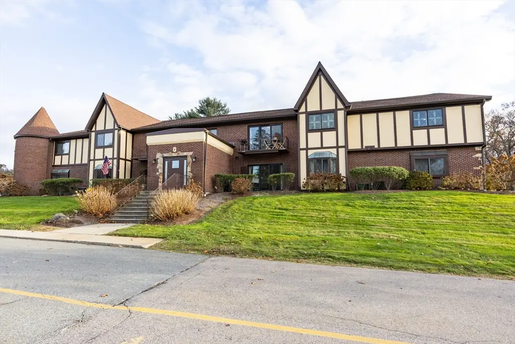 8 Rainbow Pond Drive #8, Walpole, MA 02081 - Image #1