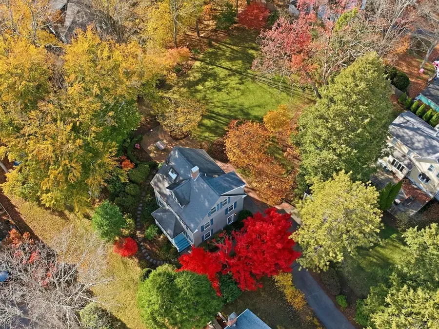 32 Donizetti St, Wellesley, MA 02482 - Image #2