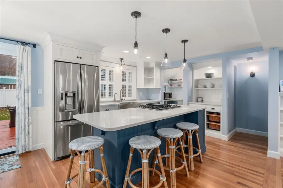 102 Parker St, Westwood, MA 02090 - Image #3