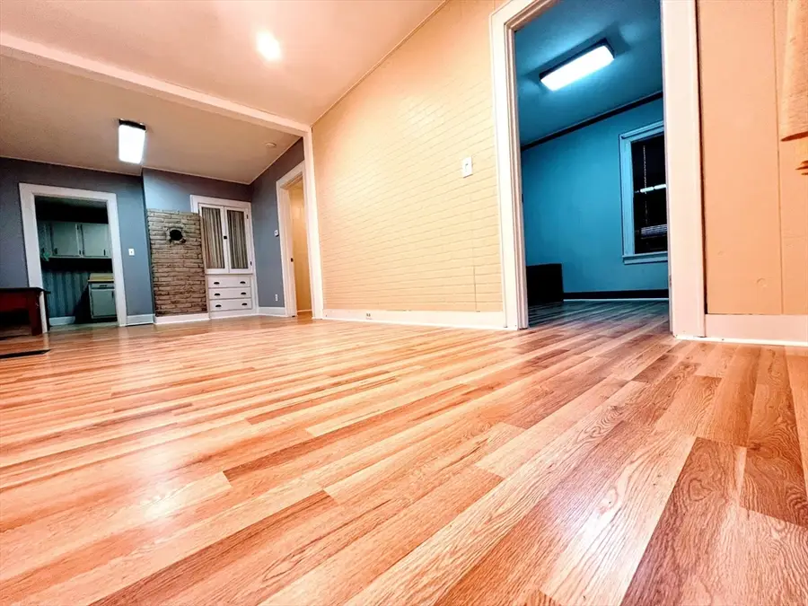 53 Lake Ellis Rd, Athol, MA 01331 - Image #3