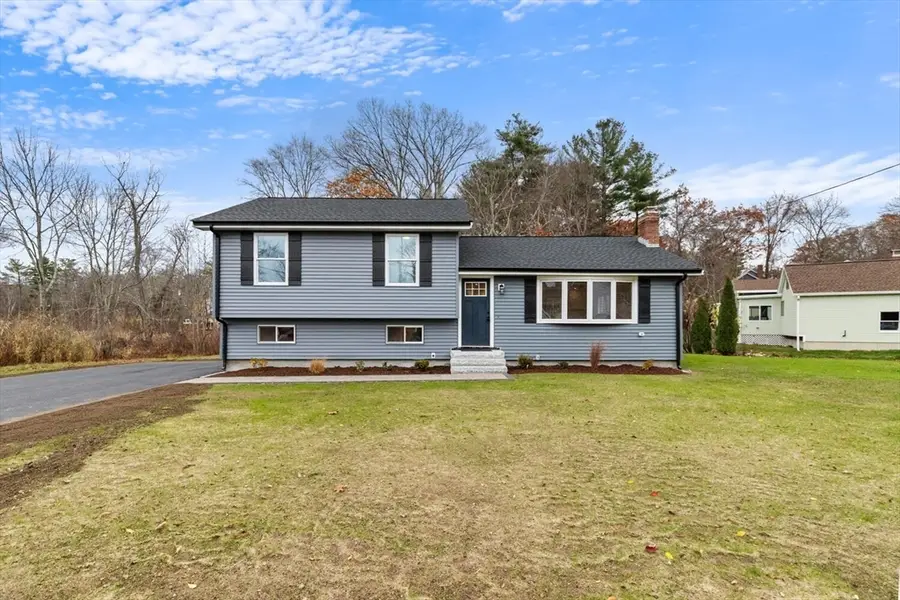9 Woodside Ln, Burlington, MA 01803 - Image #2