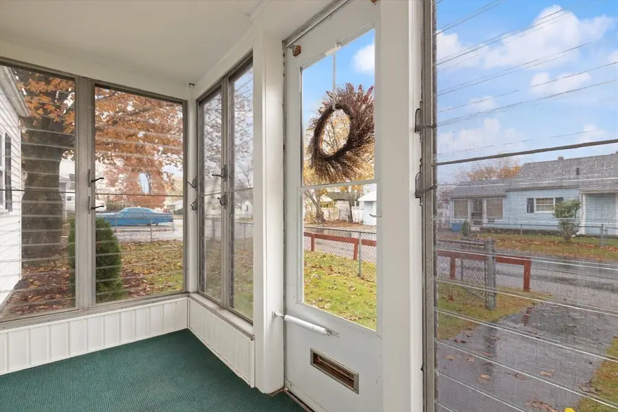 83 Oakside Ave, Methuen, MA 01844 - Image #3