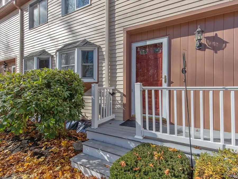 324 Union St #6, Millis, MA 02054 - Image #2