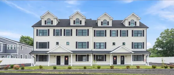 161 Sumner St #2, Quincy, MA 02169