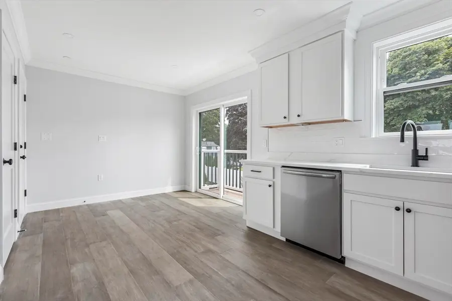 161 Sumner St #2, Quincy, MA 02169 - Image #2