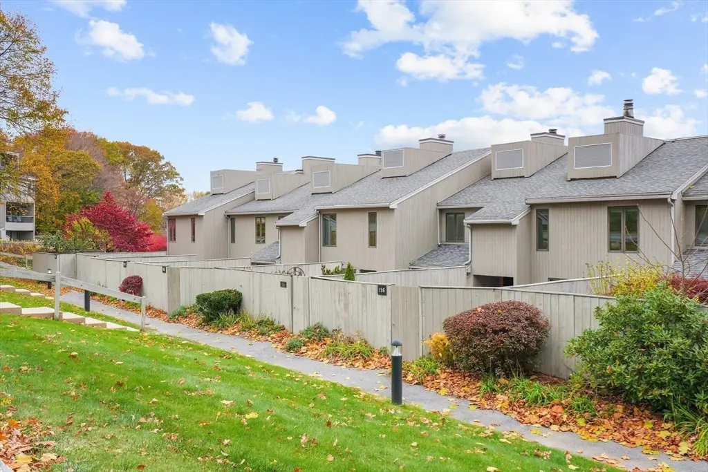 115 Mill Pond #115, North Andover, MA 01845 - Image #1