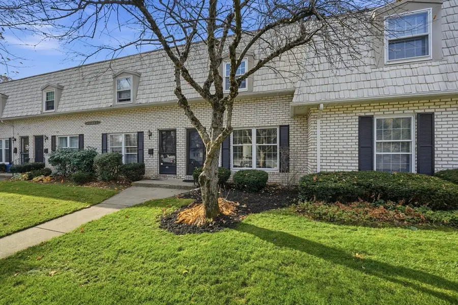 46 Plantation Dr #46, Agawam, MA 01001 - Image #3